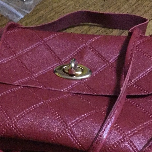 Little girl’s purse, handstrap, plus shoulder strap - Picture 3 of 7